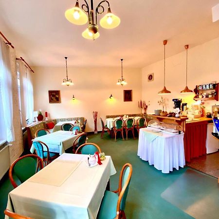 Parkhotel Schnorr 路德斯塔德·艾斯勒本 外观 照片