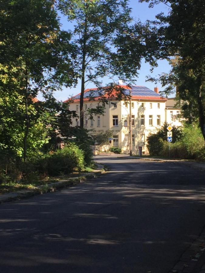 Parkhotel Schnorr 路德斯塔德·艾斯勒本 外观 照片