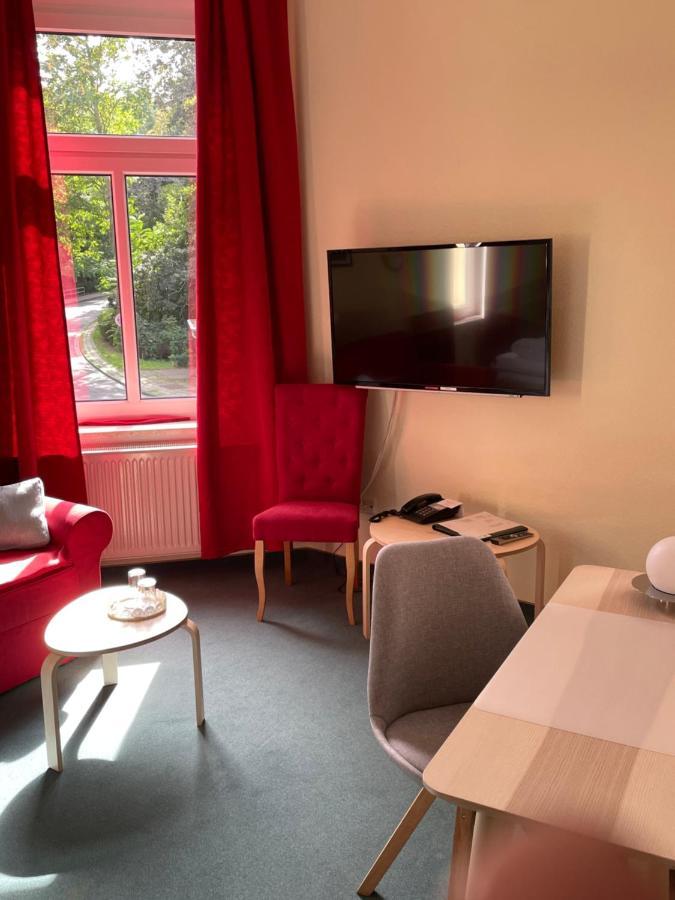 Parkhotel Schnorr 路德斯塔德·艾斯勒本 外观 照片